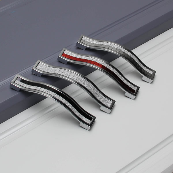 �Ҿ߳�������